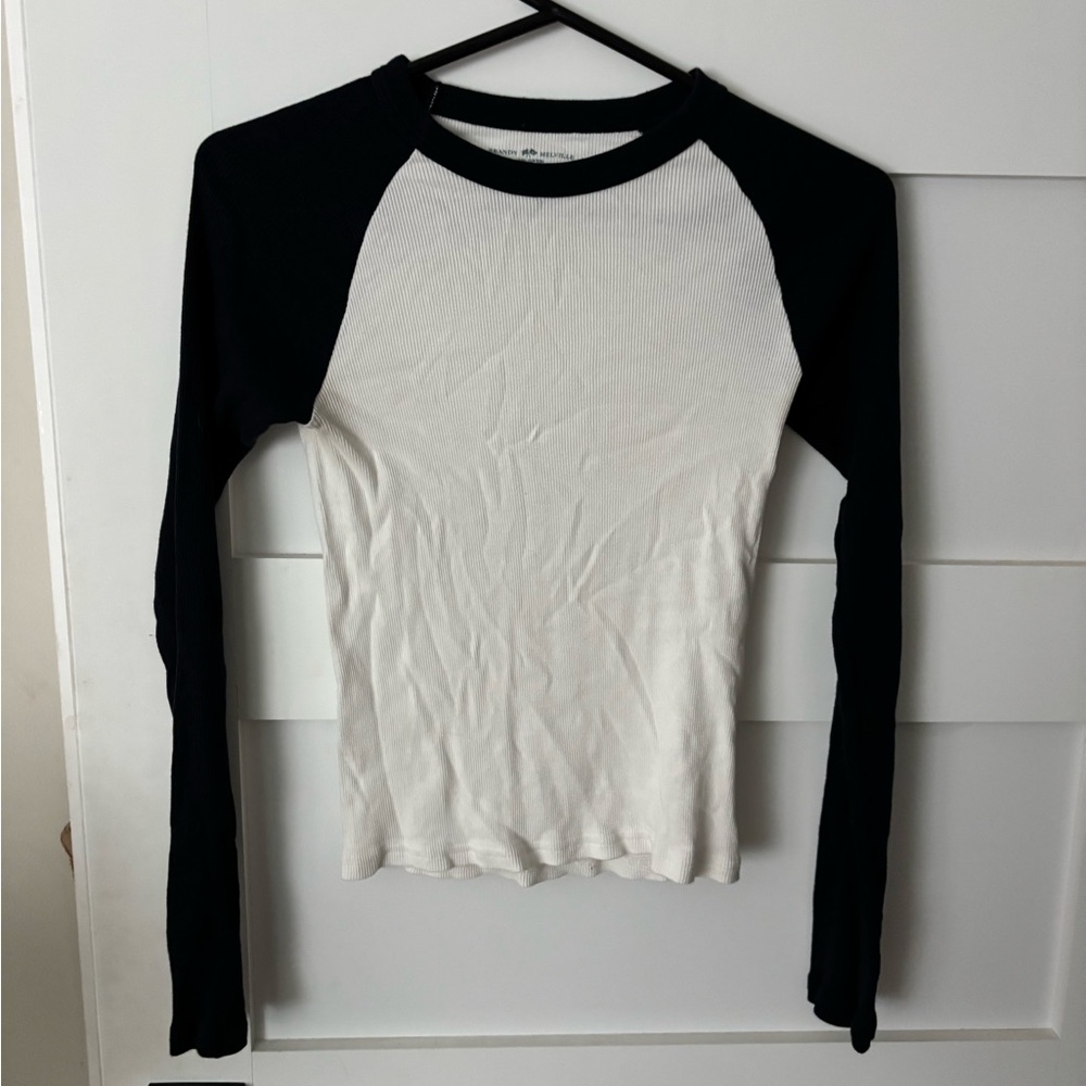 Brandy Melville two toned long sleeve